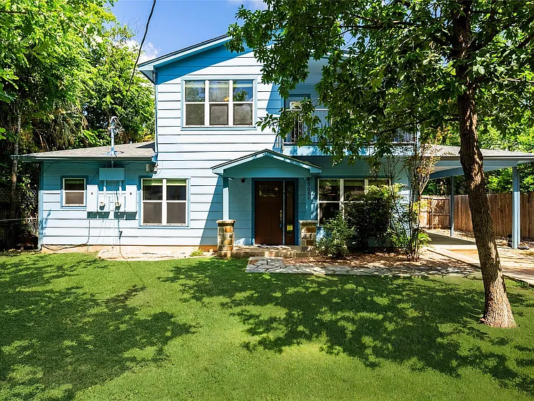 4505 Red River St #B — Photo 1