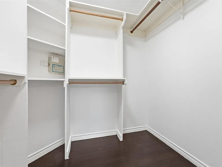 5362 Kyla Cir — Photo 36