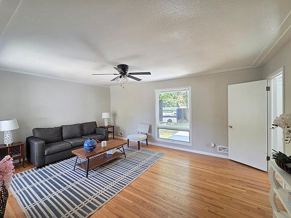 4th image of 7508 Portland Ave S