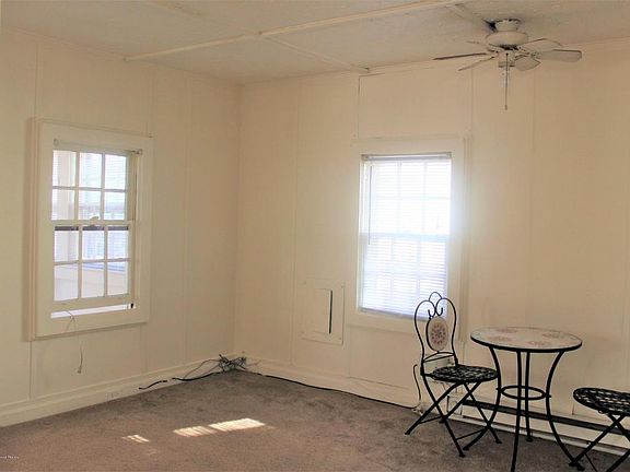 5th image of 622 Parkside Ave