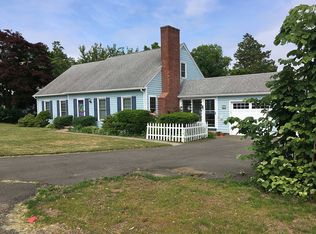 21 Yowago Ave, Branford, CT 06405