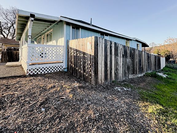 5th image of 16060 39th Ave