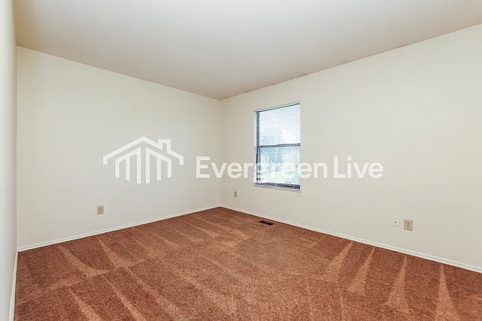 6858 Charlesgate Rd — Photo 12