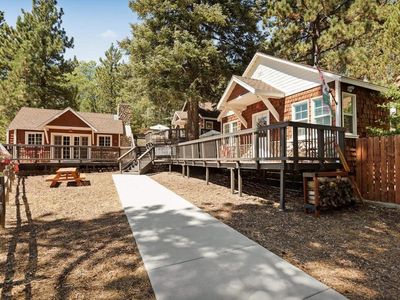 790 Tulip Dr, Green Valley Lake, CA, 92341