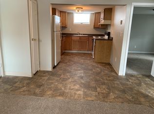 402 10th St S APT 2, Moorhead, MN 56560