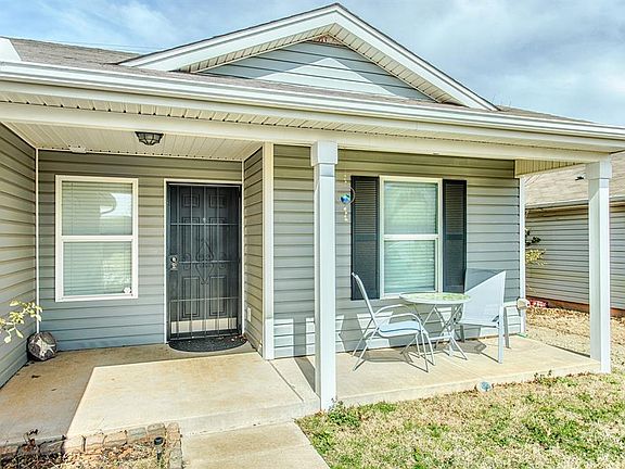 2nd image of 10425 Aberdeen Dr