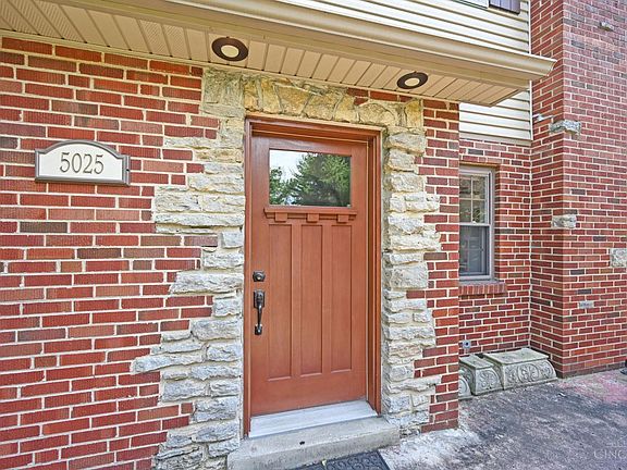 4th image of 5025 Aldine Dr