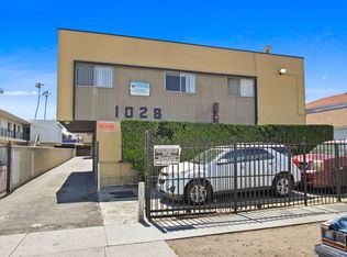 1028 W 95th St, Los Angeles, CA 90044