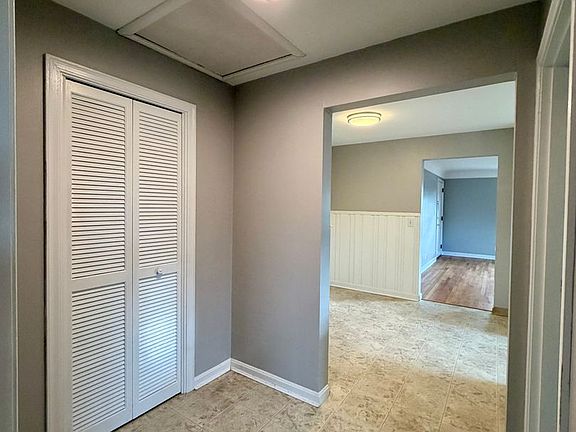 4th image of 6912 Murray Ave APT 3