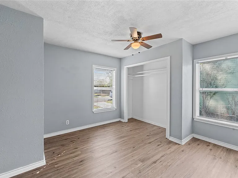 4645 Cheryl Dr — Photo 11