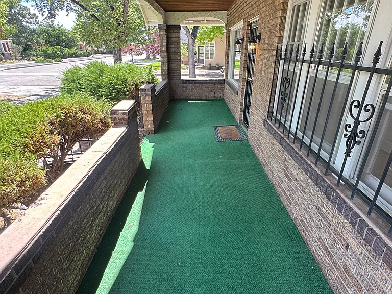717 Minnequa Ave — Photo 3
