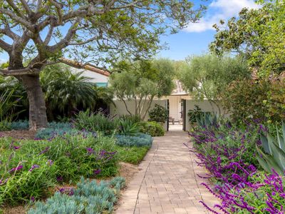 1010 Fairway Rd, Santa Barbara, CA, 93108