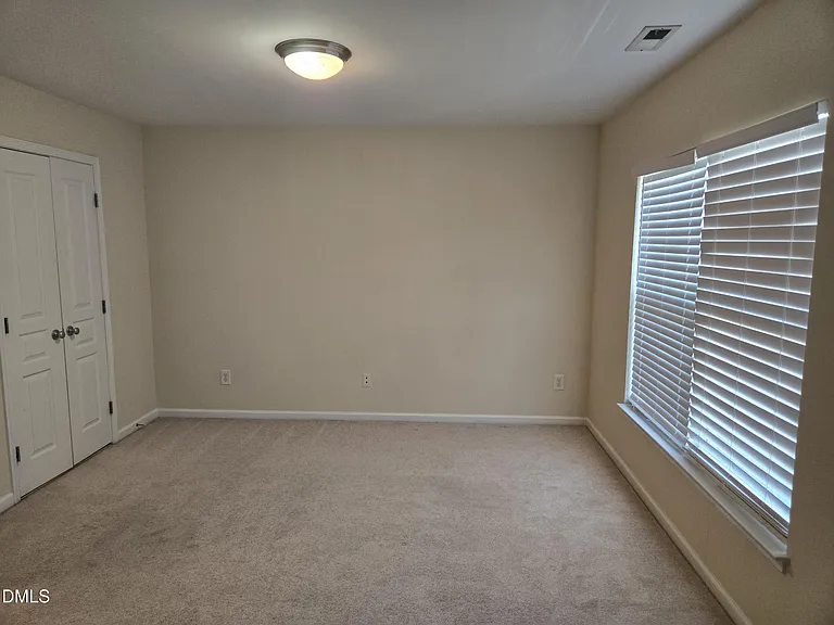 329 Kinellan Ln — Photo 12
