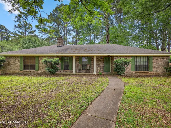 548 Vineland Dr, Jackson, MS 39212