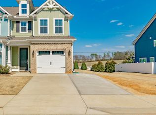 339 Stirrup Ct, Greer, SC 29651