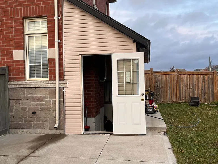 35 Wardenwood Dr — Photo 9