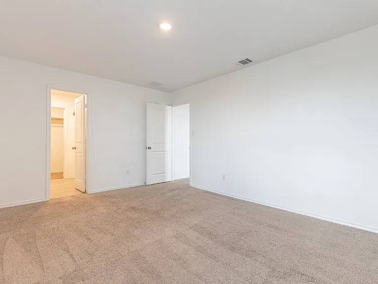 4310 Fluvial Cir — Photo 19