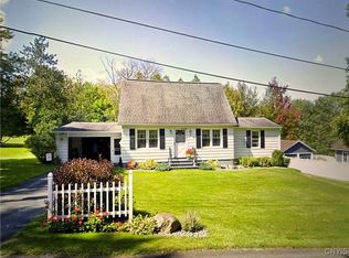 7 Greatview Pl, New Hartford, NY 13413