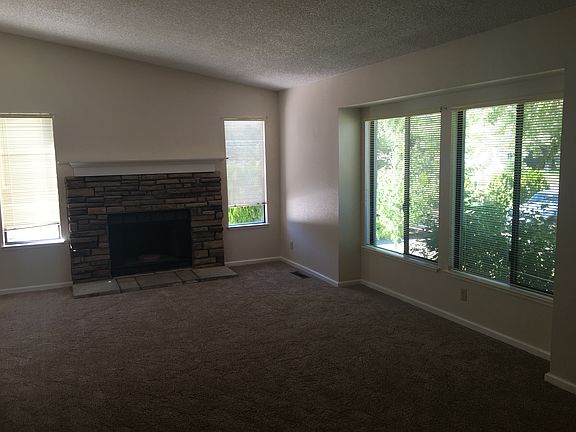 5th image of 10405 Palm Desert Dr