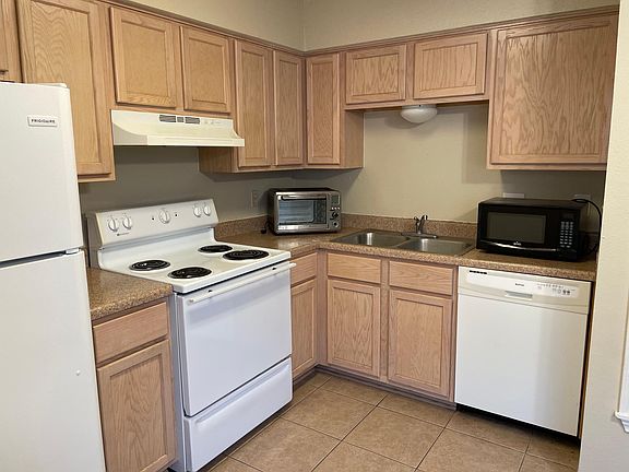 5th image of 10561 Starcrest Dr #10561