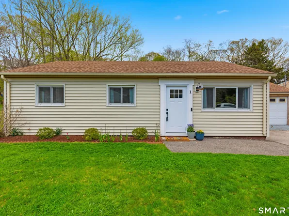 1 Meadow Lark Lane, Stonington, CT 06378