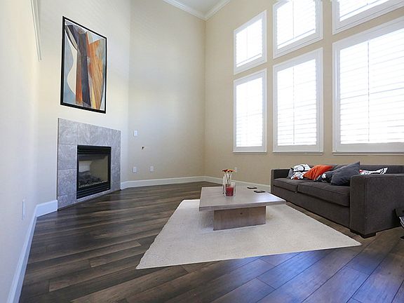5th image of 210 Demi Ln