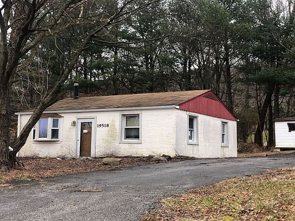 2nd image of 19518 Elk Ridge Dr