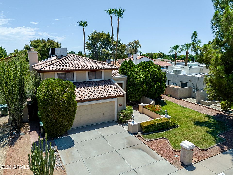 1st image of 4023 W BEVERLY Lane