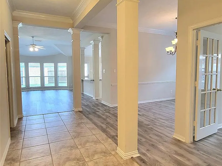 5631 Beaver Pass Ln — Photo 16