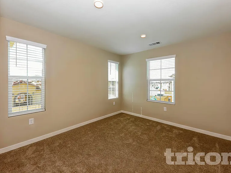 29422 Walnut Tree Way — Photo 10