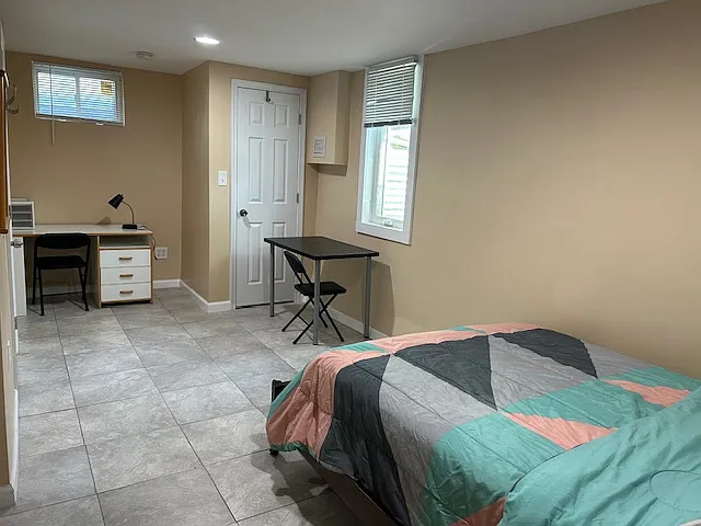 5030 Iroquois St — Photo 2