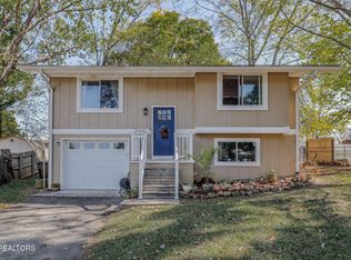 2006 Highland Rd, Maryville, TN 37801