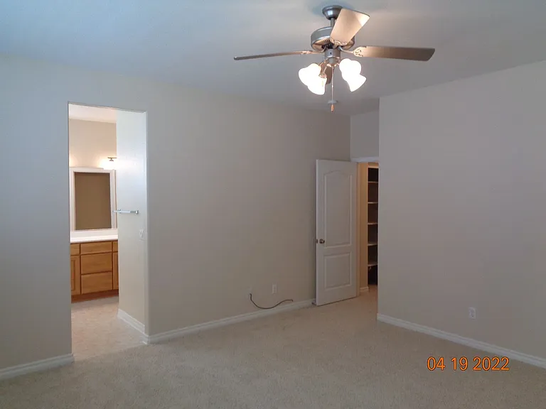 3131 Perdot Ave — Photo 17