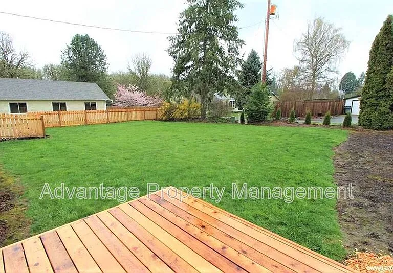4010 SW Western Blvd — Photo 7