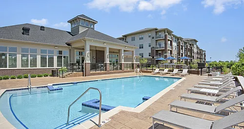 Deer Park Crossing Apartments Photo 1