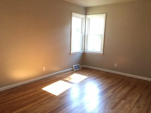 903 Kingsley Ave — Photo 15