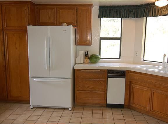 Light, Bright Kitchen