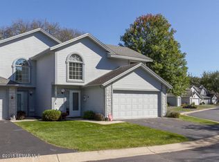 2624 Tuxedo Ln NW, Rochester, MN 55901