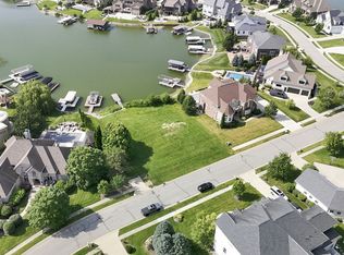 13612 Kingston Dr, McCordsville, IN 46055