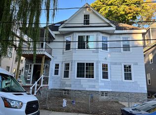 40 Wolcott St, Dorchester, MA 02121