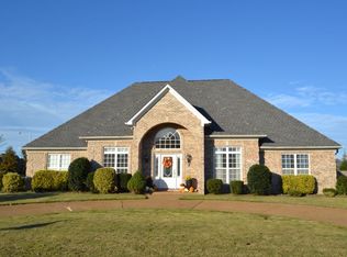 85 Jacob St, Jackson, TN 38305