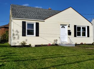 492 Sweet Home Rd, Amherst, NY 14226