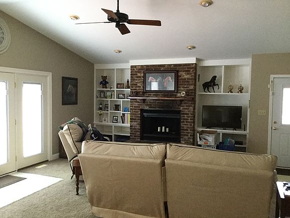 2nd image of 3128 Hyde Park Dr