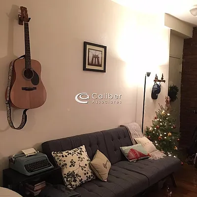 Rented by Kodo Properties Inc | media 11