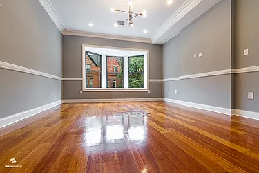 Rented by Dixon Advisory USA Inc.