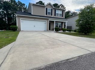 205 Chalet Rd, Holly Ridge, NC 28445