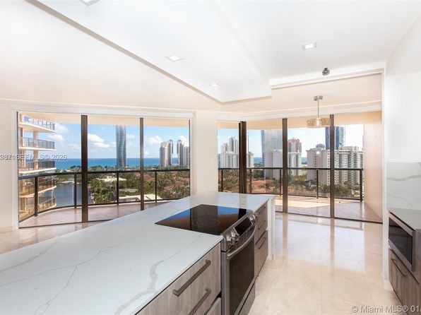 19667 Turnberry Way APT 15A