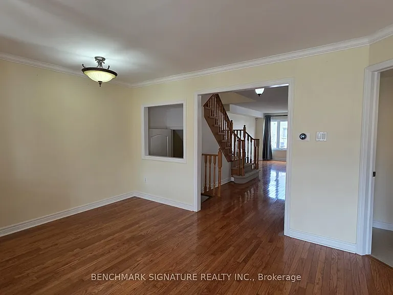 2030 Bur Oak Ave — Photo 10