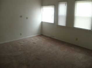 2161 Locust Ave APT B, Long Beach, CA 90806