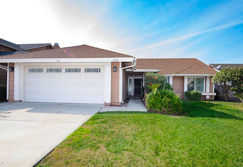 1st image of 673 Sunningdale Dr